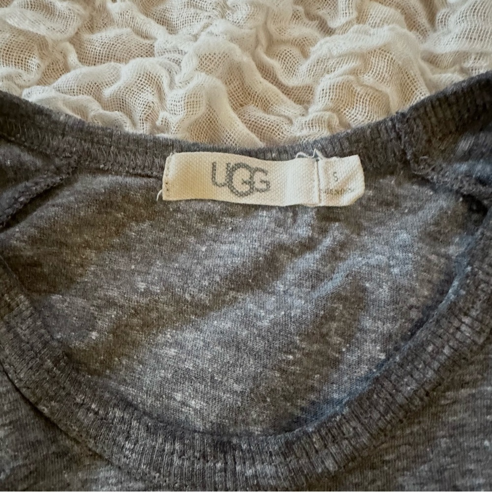 UGG Soft Knit Lounge Top Gray Long Sleeve Pajama Sleepwear Small - Picture 3 of 8